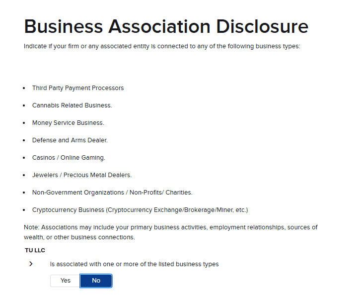 Pantalla Business Association Disclosure de Interactive Brokers con la lista de sectores de riesgo
